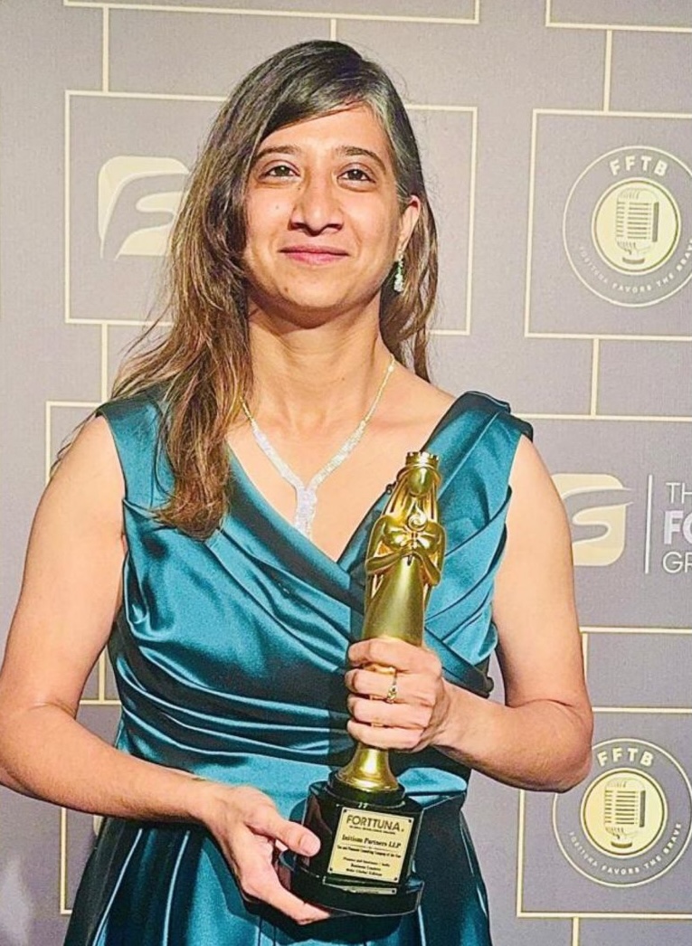 Kanak receiving the Forttuna Global Excellence Award 2025